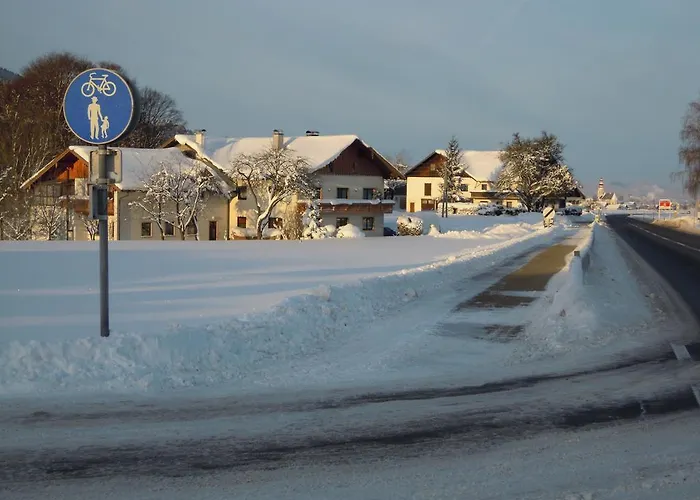 Πανσιόν Gaestehaus Jedinger *