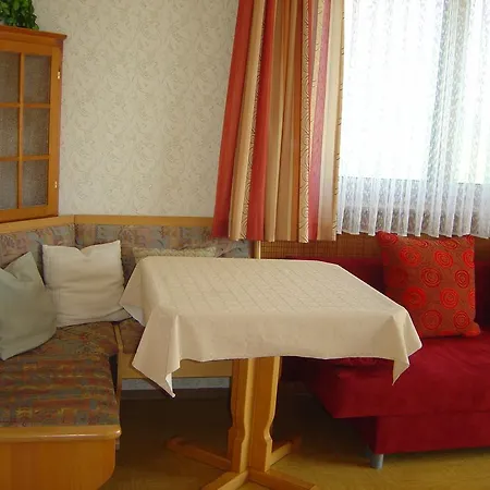 Pensión Gaestehaus Jedinger