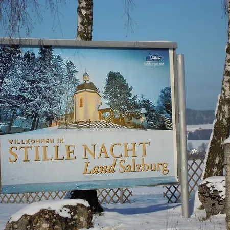 게스트하우스 Gaestehaus Jedinger Oberhofen am Irrsee