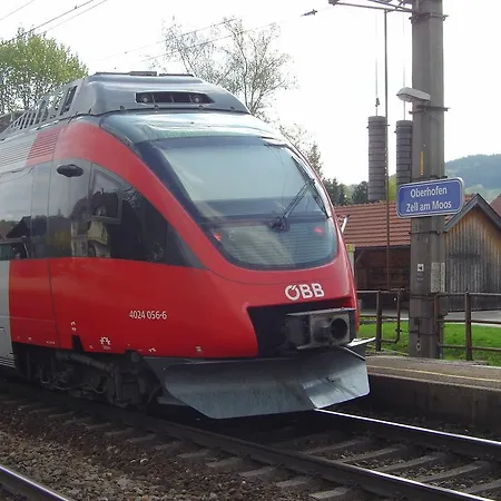 招待所 Gaestehaus Jedinger *