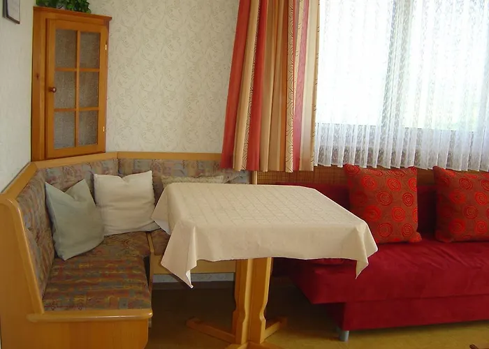 Casa de hóspedes Gaestehaus Jedinger