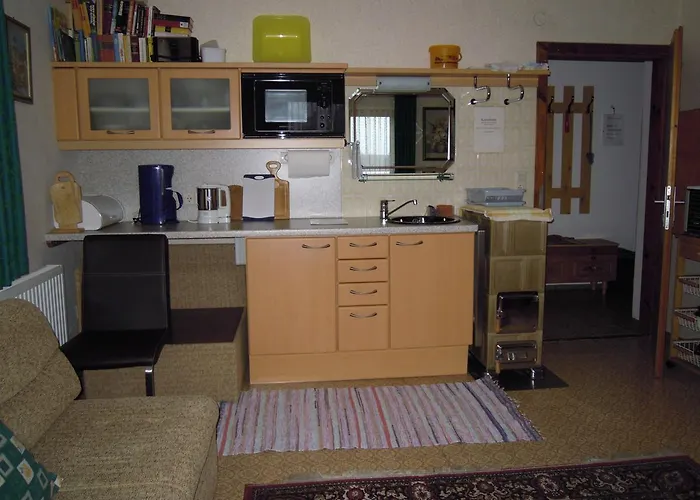 Gaestehaus Jedinger Casa de hóspedes Oberhofen am Irrsee